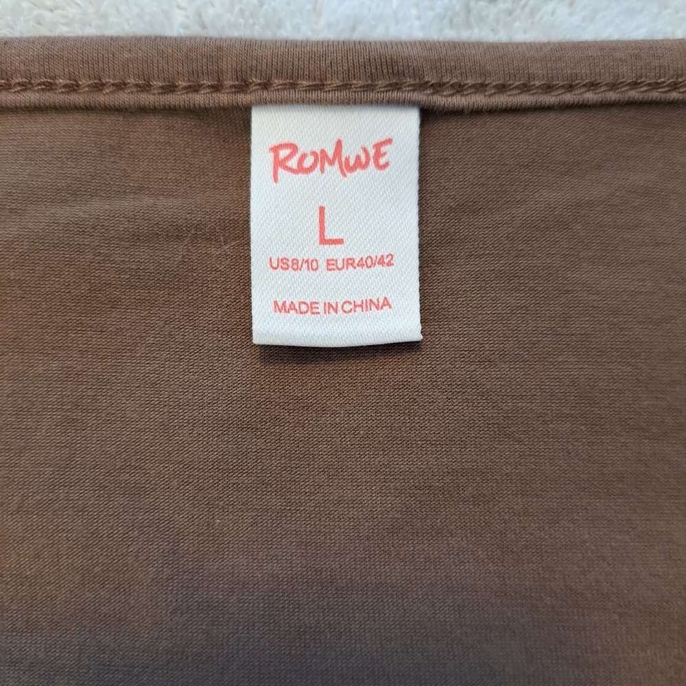 ROMWE Brown Scoop Neck Crop Top Tee Size Large - Picture 3 of 3